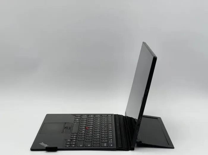 Ноутбук-трансформер Lenovo ThinkPad X1 Tablet (2nd Gen) / 12" (2160x1440) IPS Touch / Intel Core i5-7Y57 (2 (4) ядра по 1.2 - 3.3 GHz) / 8 GB DDR3 / 240 GB SSD / Intel HD Graphics 615 / WebCam б/в - зображення 4