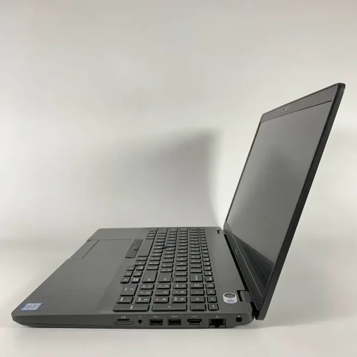 Ноутбук робоча станція Б-клас Dell Precision 3541 / 15.6" (1920x1080) IPS / Intel Core i5-9400H (4 (8) ядра по 2,5 - 4,3 ГГц) / 16 ГБ DDR4 / 512 ГБ SSD / nVidia Quadro P620, 4 ГБ GDDR5, 128-біт / WebCam / TouchID б/в - изображение 6