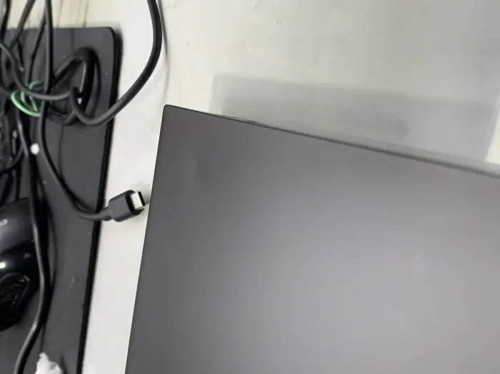 Ультрабук Б-клас Asus VivoBook s14 s433E / 14" (1920x1080) IPS / Intel Core i3-1115G4 (2 (4) ядра по 3.0 - 4.1 GHz) / 8 GB DDR4 / 240 GB SSD / Intel UHD Graphics / WebCam б/в - зображення 8