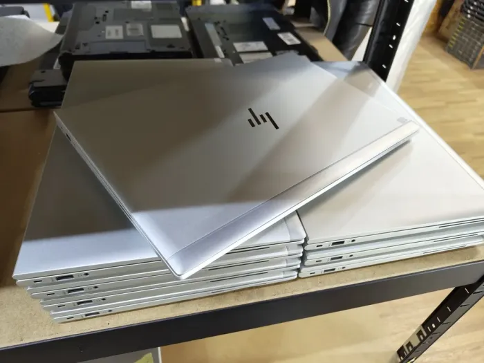 Ультрабук HP ProBook 650 G8 / 15.6" (1920x1080) IPS / Intel Core i5-1135G7 (4 (8) ядра по 4.2 GHz) / 16 GB DDR4 / 240 GB SSD / Intel Iris Xe Graphics / WebCam б/в - зображення 5