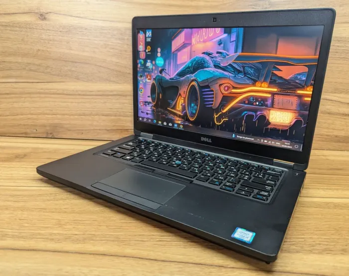 Ультрабук Dell Latitude 5480 / 14" (1920x1080) IPS / Intel Core i5-6300U (2 (4) ядра по 2.4 - 3.0 GHz) / 8 GB DDR4 / 256 GB SSD / Intel HD Graphics 520 / WebCam / HDMI / Windows 10 б/в - зображення 5