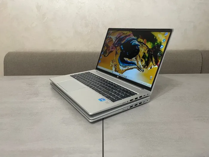 Ультрабук Б-клас HP ProBook 650 G8 / 15.6" (1920x1080) IPS / Intel Core i5-1135G7 (4 (8) ядра по 2.4 - 4.2 GHz) / 16 GB DDR4 / 256 GB SSD M.2 / Intel Iris Xe Graphics / WebCam / Fingerprint б/в - зображення 6