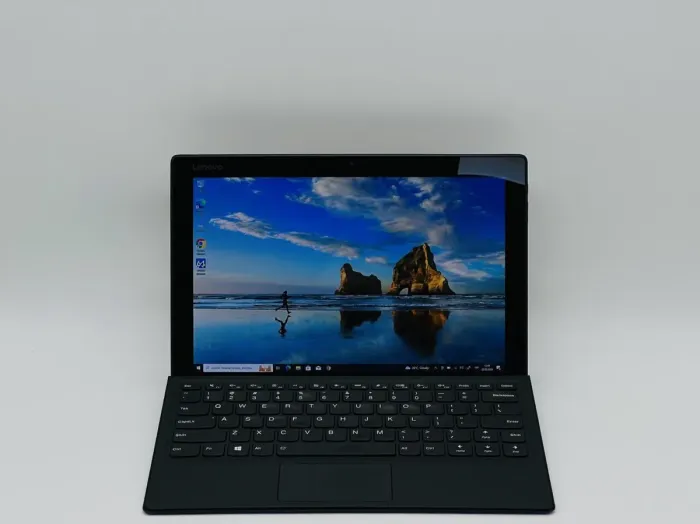 Нетбук Lenovo MIIX 520-12IKB / 12.2" (1920x1080) IPS Touch / Intel Core i5-6200U (2 (4) ядра по 2.3 - 2.8 GHz) / 8 GB DDR4 / 240 GB SSD / Intel HD Graphics 520 / WebCam б/в - зображення 2