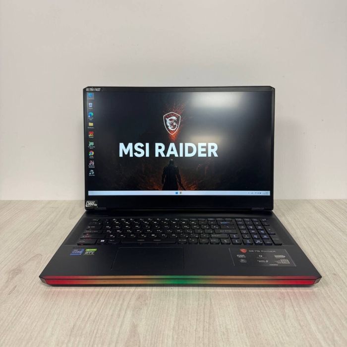 Ігровий ноутбук Б-класу MSI GE76 Raider 11UH / 17,3" (1920x1080) IPS / Intel Core i9-11980HK (8 (16 ядер по 3,3 - 5,0 ГГц) / 32 ГБ DDR4 / 512 ГБ SSD / nVidia GeForce RTX 3080, 16 ГБ GDDR6, 256-біт / WebCam б/в - зображення 2