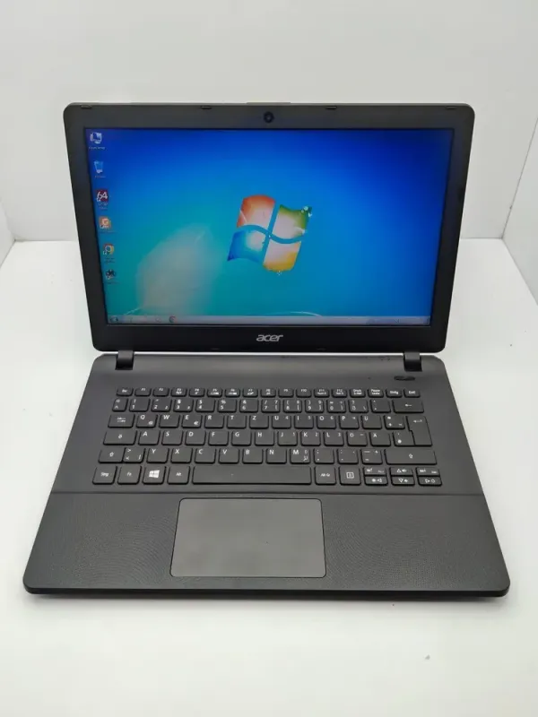 Ноутбук Acer E1-311 / 14" (1366x768) TN / Intel Celeron N2940 (4 ядра по 1.83 - 2.25 GHz) / 4 GB DDR3 / 500 GB HDD / Intel HD Graphics / WebCam б/в - зображення 7