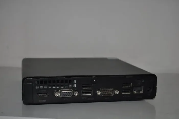 Неттоп HP 260 G3 Desktop Mini PC USFF / Intel Core i3-7130U (2 (4) ядра по 2,7 ГГц) / 8 ГБ DDR4 / 240 ГБ SSD M.2 / Intel HD Graphics 620 / Wi-Fi / Блок живлення б/в - зображення 4