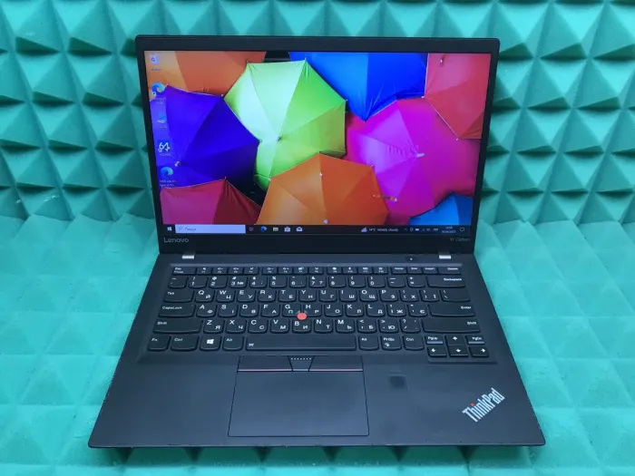 Ультрабук Б-клас Lenovo ThinkPad X1 Carbon (5th Gen) / 14" (1920x1080) IPS / Intel Core i5-7200U (2 (4) ядра по 2.5 - 3.1 GHz) / 8 GB DDR3 / 256 GB SSD M.2 / Intel HD Graphics 620 / Fingerprint / HDMI б/в - зображення 2