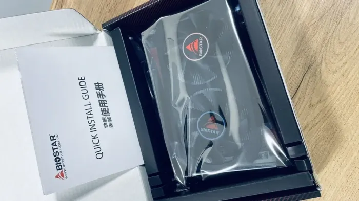 Дискретна відеокарта AMD BIOSTAR RX 560, 4 GB GDDR5, 128-bit (AFRX560-4096D5H4) / 1x DVI, 1x HDMI, 1x DP - зображення 2