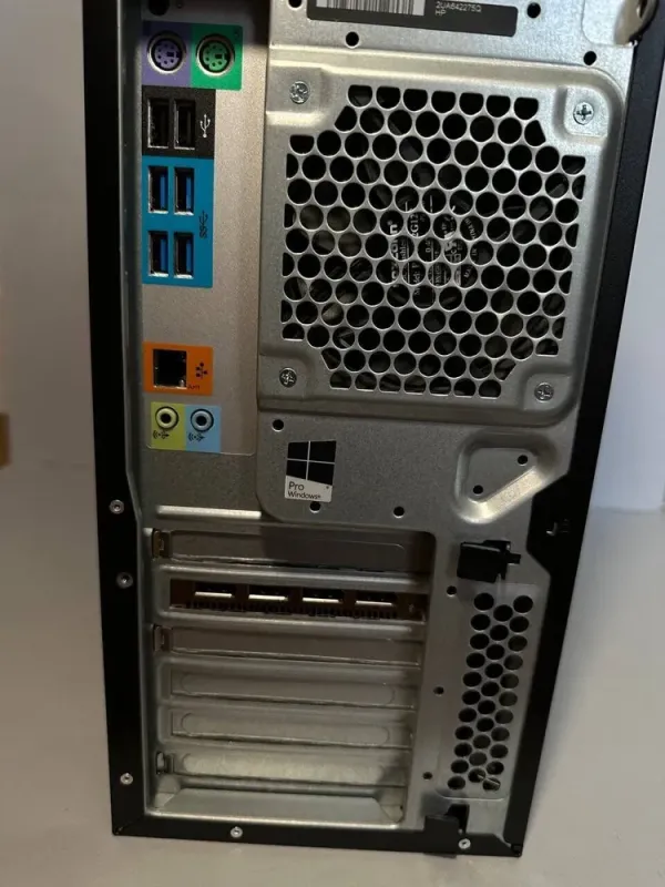 Робоча станція HP Z440 Workstation Tower / Intel Xeon E5-1650 V3 (6 (12) ядер по 3.5 - 3.8 GHz) / 16 GB DDR4 / 512 GB SSD / AMD FirePro W7100, 8 GB GDDR5, 256-bit б/в - зображення 3