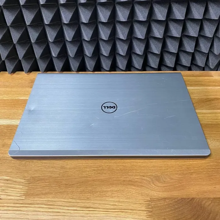 Ноутбук Б-клас Dell Inspiron 17 5748 (P26E) / 17.3" (1600x900) TN / Intel Core i5-4210U (2 (4) ядра по 1.7 - 2.7 GHz) / 8 GB DDR3 / 128 GB SSD / nVidia GeForce 840M, 2 GB GDDR3, 64-bit / WebCam / DVD-ROM б/в - зображення 3