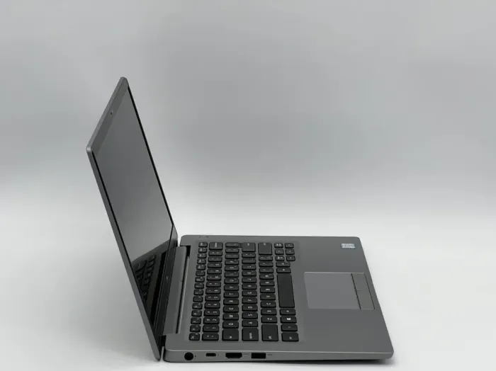 Ультрабук Dell Latitude 7400 / 14" (1920x1080) IPS / Intel Core i7-8665U (4 (8) ядра по 1.9 - 4.8 GHz) / 16 GB DDR4 / 240 GB SSD / Intel UHD Graphics 620 / WebCam б/в - зображення 3
