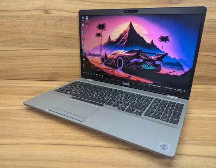 Ультрабук Dell Latitude 5511 / 15.6" (1920x1080) IPS / Intel Core i5-10400H (4 (8) ядра по 2.6 - 4.6 GHz) / 16 GB DDR4 / 512 GB SSD / Intel UHD Graphics / WebCam / HDMI / Windows 10 б/в - зображення 5