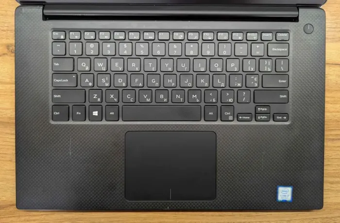 Мобільна робоча станція Dell Precision 5540 / 15.6" (1920x1080) IPS / Intel Core i7-9850H (6 (12) ядер по 2.6 - 4.6 GHz) / 16 GB DDR4 / 512 GB SSD / nVidia Quadro T1000, 4 GB GDDR5, 128-bit / WebCam / Windows 10 б/в - зображення 3