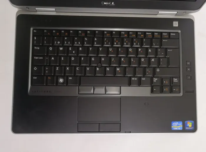 Ноутбук Dell Latitude E6430 / 14" TN / Core i5-3320M (2(4) ядра по 2.6-3.3GHz) / 4GB DDR3 / 128GB SSD / NVS 5200M, 1 GB GDDR5, 64bit / WebCam б/в - зображення 3