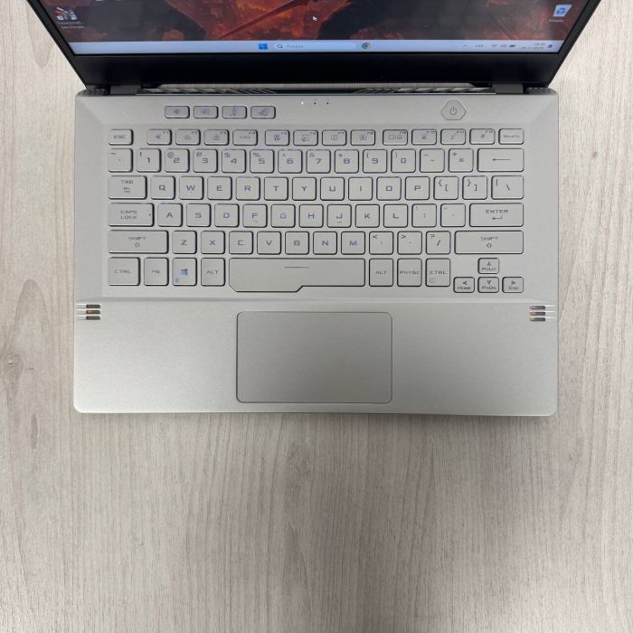 Ігровий ноутбук Asus ROG Zephyrus G14 GA401QM / 14" (1920x1080) IPS / AMD Ryzen 9 5900HS (8 (16) ядер по 3,0 - 4,6 ГГц) / 16 ГБ DDR4 / 512 ГБ SSD NVMe / nVidia GeForce RTX 3060, 6 ГБ GDDR6, 192-біт б/в - изображение 3