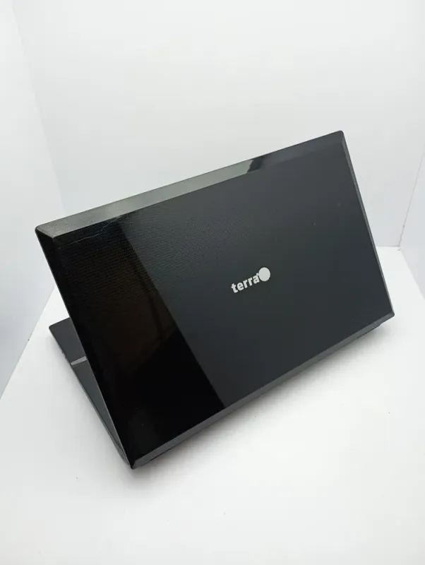 Ноутбук Asus Terra 1748 / 17.3" (1600x900) TN / Intel Pentium B950 (2 ядра по 2.1 GHz) / 6 GB DDR3 / 750 GB HDD / Intel HD Graphics / WebCam б/в - зображення 8