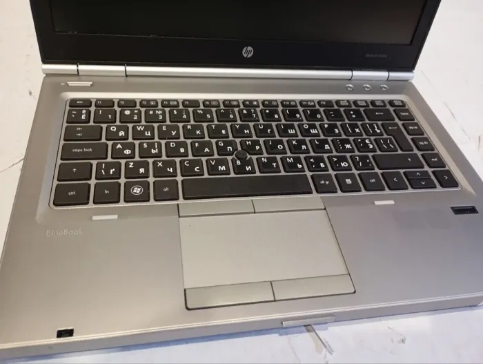 Ноутбук Б-клас HP EliteBook 8460P / 14" (1366x768) TN / Intel Core i5-2540M (2 (4) ядра по 2.6 - 3.3 GHz) / 8 GB DDR3 / 250 GB HDD / Intel HD Graphics 3000 / WebCam / DVD-ROM б/в - зображення 7