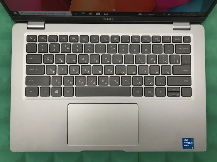 Ультрабук Б-клас Dell Latitude 5420 / 14" (1920x1080) IPS Touch / Intel Core i5-1145G7 (4 (8) ядра по 2.6 - 4.4 GHz) / 16 GB DDR4 / 256 GB SSD M.2 / Intel Iris Xe Graphics / WebCam / USB 3.2 / HDMI / Windows 10 б/в - зображення 4