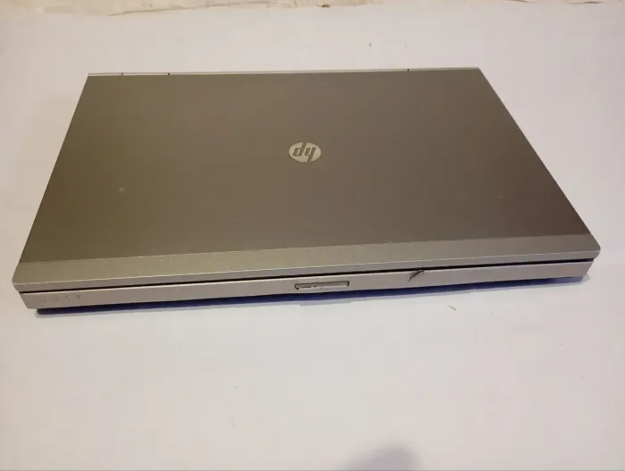 Ноутбук Б-клас HP EliteBook 8470p / 14" (1366x768) TN / Intel Core i5-3230M (2 (4) ядра по 2.6 - 3.2 GHz) / 8 GB DDR3 / 1000 GB HDD / Intel HD Graphics 4000 / WebCam / DVD-RW б/в - зображення 7