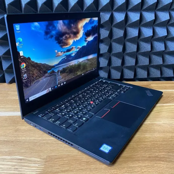 Ультрабук Lenovo ThinkPad T480 / 14" (1920x1080) TN Touch / Intel Core i5-8350U (4 (8) ядра по 1.7 - 3.6 GHz) / 16 GB DDR4 / 256 GB SSD / Intel UHD Graphics 620 / WebCam б/в - зображення 3