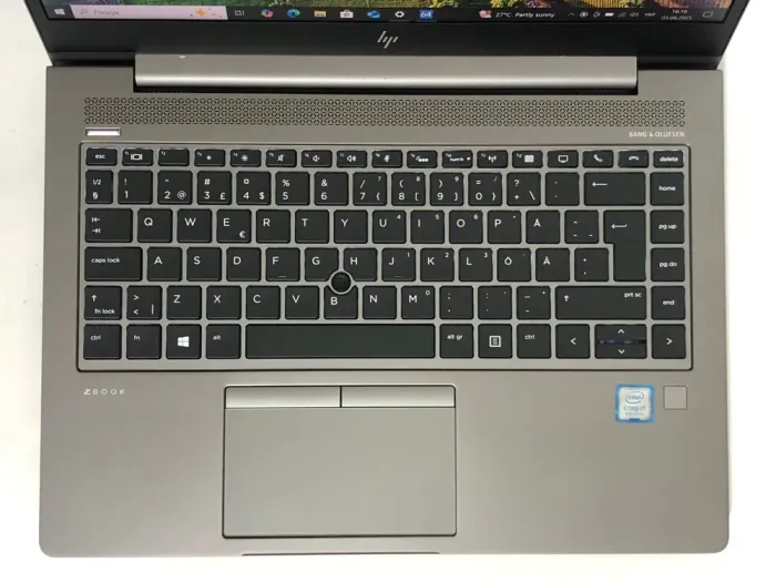 Ультрабук Б-клас HP ZBook 14u G6 / 14" (1920x1080) IPS / Intel Core i7-8565U (4 (8) ядра по 1.8 - 4.6 GHz) / 16 GB DDR4 / 512 GB SSD NVMe / Intel UHD Graphics / WebCam / Win 10 Pro б/в - зображення 9