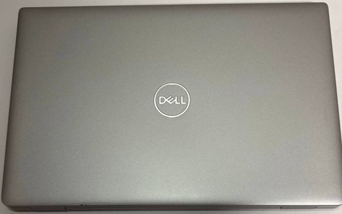 Ноутбук Dell Precision 3560 / 15.6" (1366x768) TN / Intel Core i7-1185G7 (4 (8) ядра по 1.2 - 4.8 GHz) / 16 GB DDR4 / 256 GB SSD / nVidia Quadro T500, 2 GB GDDR6, 64-bit / WebCam б/в - зображення 6