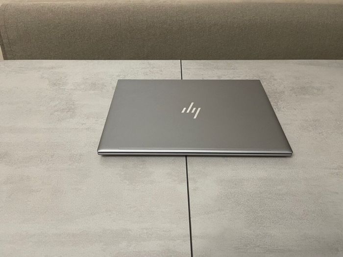 Мобільна робоча станція HP ZBook Firefly 16 G11 / 16" (1920x1200) IPS / Intel Core Ultra 7 155H (16 (22) ядер по 1,4 - 4,8 ГГц) / 16 ГБ DDR5 / 512 ГБ SSD M.2 / Intel Arc Graphics / Сканер відбитків пальців / Веб-камера б/в - зображення 7