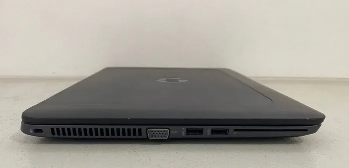 Мобільна робоча станція Б-клас HP ZBook 14 G2 / 14" (1920x1080) IPS / Intel Core i7-5600U (2 (4) ядра по 2.6 - 3.2 GHz) / 8 GB DDR3 / 180 GB SSD / AMD FirePro M4150, 1 GB GDDR5, 128-bit / VGA б/в - зображення 3