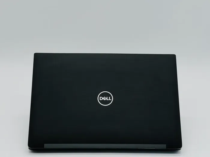 Ультрабук Dell Latitude 7390 / 13.3" (1920x1080) IPS / Intel Core i5-8350U (4 (8) ядра по 1.7 - 3.6 GHz) / 8 GB DDR4 / 240 GB SSD / Intel UHD Graphics 620 / WebCam / HDMI б/в - зображення 5