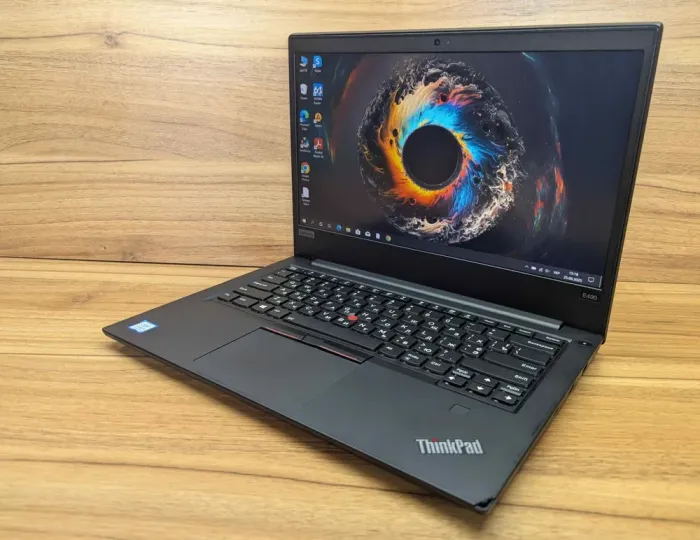Ноутбук Б-клас Lenovo ThinkPad E490 / 14" (1920x1080) IPS / Intel Core i5-8265U (4 (8) ядра по 1.6 - 3.9 GHz) / 16 GB DDR4 / 480 GB SSD / Intel UHD Graphics 620 / WebCam / TouchID / Windows 10 б/в - зображення 6