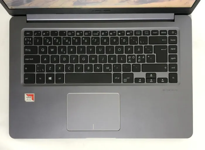 Ультрабук Asus VivoBook R520UA / 15.6" (1920x1080) TN / AMD A12-9720P (4 ядра по 2.7 - 3.6 GHz) / 8 GB DDR4 / 512 GB SSD / AMD Radeon R7 Graphics / WebCam / Win 10 Home б/в - зображення 8