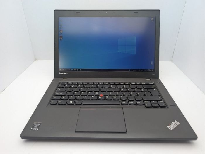 Ноутбук Lenovo ThinkPad T440 / 14" (1600x900) TN / Intel Core i5-4300U (2 (4) ядра по 1.9 - 2.9 GHz) / 8 GB DDR3 / 120 GB SSD / Intel HD Graphics 4400 / WebCam б/в - изображение 2