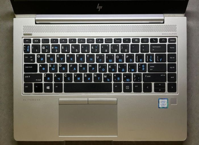 Ноутбук Б-клас HP EliteBook 840 G5 / 14" (1920x1080) IPS / Intel Core i7-8550U (4 (8) ядра по 1.8 - 4.0 GHz) / 8 GB DDR3 / 256 GB SSD / WebCam / USB 3.0 / HDMI / Без акб б/в - изображение 3