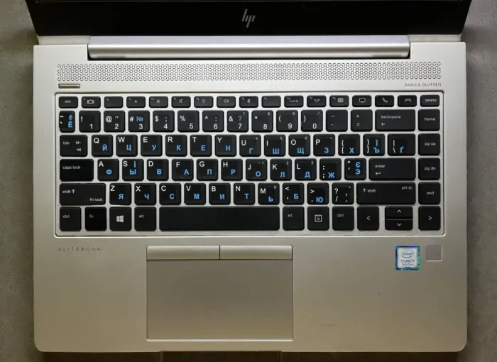 Ноутбук Б-клас HP EliteBook 840 G5 / 14" (1920x1080) IPS / Intel Core i7-8550U (4 (8) ядра по 1.8 - 4.0 GHz) / 8 GB DDR3 / 256 GB SSD / WebCam / USB 3.0 / HDMI / Без акб б/в - зображення 3
