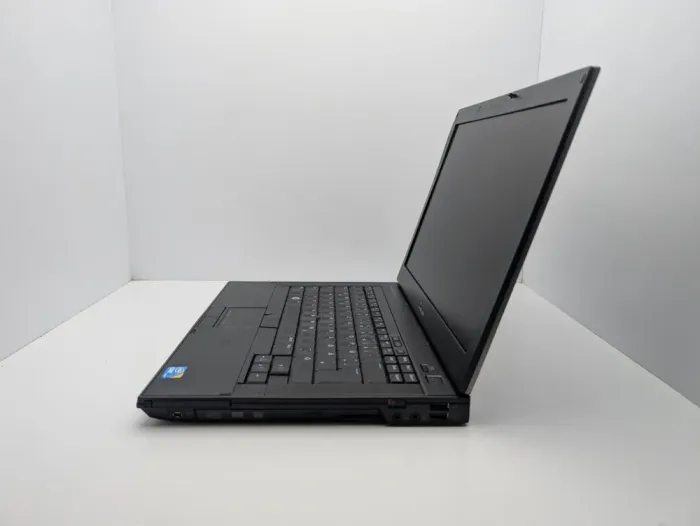 Ноутбук Dell Latitude E6410 / 14.1" (1440x900) TN / Intel Core i5-520M (2 (4) ядра по 2.4 - 2.93 GHz) / 6 GB DDR3 / 250 GB HDD / nVidia NVS 3100M, 512 MB GDDR3, 64-bit / WebCam б/в - зображення 4