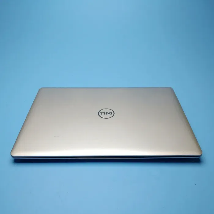Ноутбук Dell Inspiron 15 5570 / 15.6" (1920x1080) TN / Intel Core i5-8250U (4 (8) ядра по 1.6 - 3.4 GHz) / 8 GB DDR4 / 480 GB SSD / Intel UHD Graphics 620 / WebCam / Win 10 Home  б/в - зображення 6