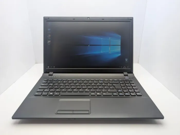 Ноутбук Terra Mobile 1512 / 15.6" (1366x768) TN / Intel Celeron 1037U (2 ядра по 1.8 GHz) / 6 GB DDR3 / 128 GB SSD / Intel HD Graphics 2500 / WebCam б/в - зображення 2