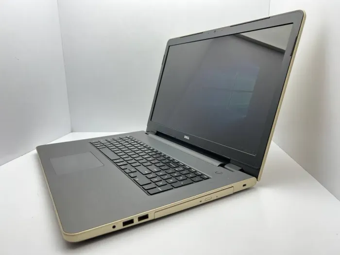 Ноутбук Б-клас Dell Inspiron 15-5755 / 17.3" (1600x900) TN / AMD A8-7410 (4 ядра по 2.2 - 2.5 GHz) / 4 GB DDR3 / 320 GB HDD / AMD Radeon R5 Graphics / WebCam б/в - зображення 4