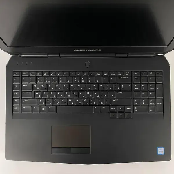 Ігровий ноутбук Dell Alienware 17 R3 / 17.3" (1920x1080) IPS / Intel Core i7-6820HK (4 (8) ядра по 2.7 - 3.6 GHz) / 16 GB DDR4 / 512 GB SSD / nVidia GeForce GTX 980M, 4 GB GDDR5, 256-bit / WebCam / HDMI б/в - зображення 3