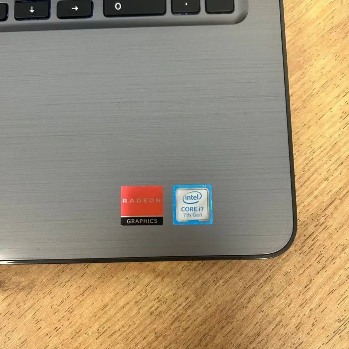 Ноутбук Б-клас Dell Inspiron 5567 / 15.6" (1920x1080) IPS Touch / Intel Core i7-7500U (2 (4) ядра по 2.7 - 3.5 GHz) / 16 GB DDR4 / 256 GB SSD / AMD Radeon R7 M445, 4 GB GDDR5, 64-bit / WebCam б/у - зображення 9