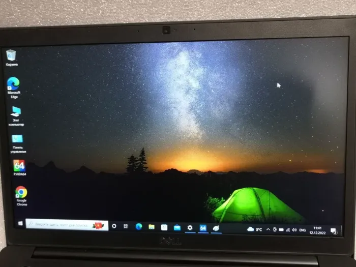 Ноутбук Б-клас Dell Latitude 7490 / 14" (1920x1080) IPS / Intel Core i5-8250U (4 (8) ядра по 1.6 - 3.4 GHz) / 8 GB DDR4 / 256 GB SSD / Intel UHD Graphics 620 / WebCam / Windows 10 Pro б/в - зображення 4