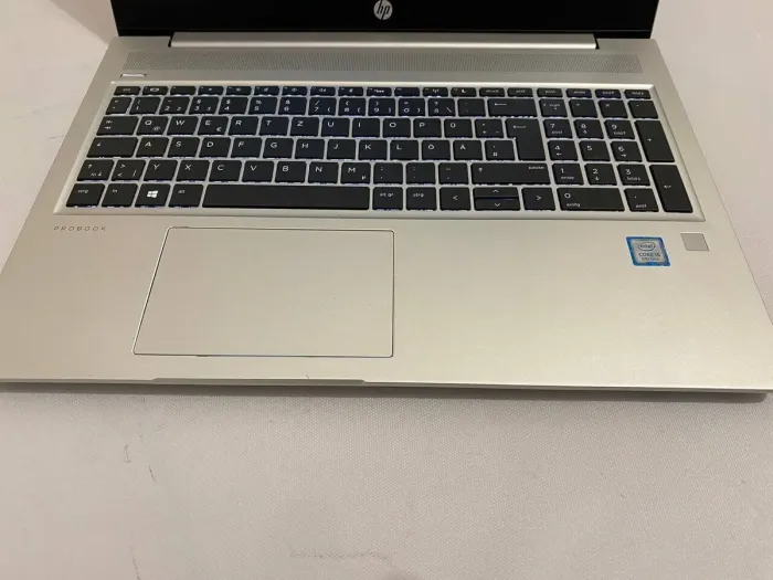 Ноутбук Б-клас HP ProBook 450 G6 / 15.6" (1920x1080) IPS / Intel Core i5-8265U (4 (8) ядра по 1.6 - 3.9 GHz) / 16 GB DDR4 / 240 GB SSD / nVidia GeForce MX130, 2 GB GDDR5, 64-bit / WebCam б/в - зображення 4