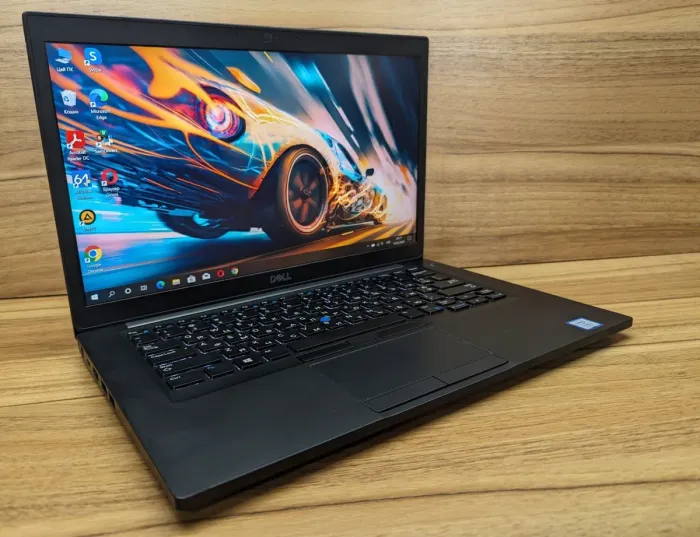 Ультрабук Dell Latitude 7490 / 14" (1920x1080) IPS / Intel Core i7-8650U (4 (8) ядра по 1.9 - 4.2 GHz) / 16 GB DDR4 / 512 GB SSD / Intel UHD Graphics 620 / WebCam / Windows 10 б/в - зображення 4