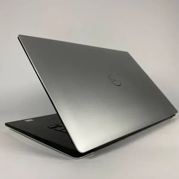 Мобільна робоча станція Dell Precision 5530 / 15.6" (3840x2160) IPS Touch / Intel Xeon E-2176M (6 (12) ядер по 2.7 - 4.4 GHz) / 16 GB DDR4 / 512 GB SSD / nVidia Quadro P1000, 4 GB GDDR5, 128-bit / HDMI б/в - зображення 7