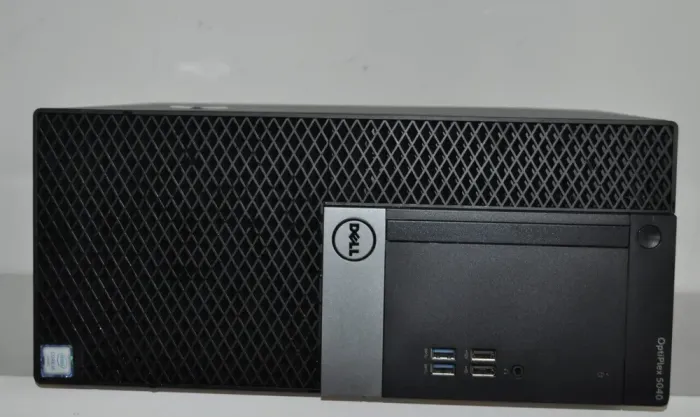 Комп'ютер Dell OptiPlex 5040 Tower / Intel Core i3-6100 (2 (4) ядра по 3,7 ГГц) / 8 ГБ DDR3 / 240 ГБ SSD / Intel HD Graphics 530 б/в - зображення 2