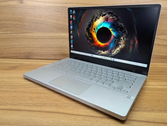 Ігровий ноутбук Asus ROG Zephyrus G 14 GA401Q / 14" (1920x1080) IPS / AMD Ryzen 9 5900HS (8 (16) ядер по 3.0 - 4.6 GHz) / 16 GB DDR4 / 1000 GB SSD / nVidia GeForce RTX 3060, 6 GB GDDR6, 192-bit / WebCam / Windows 11 б/в - зображення 5