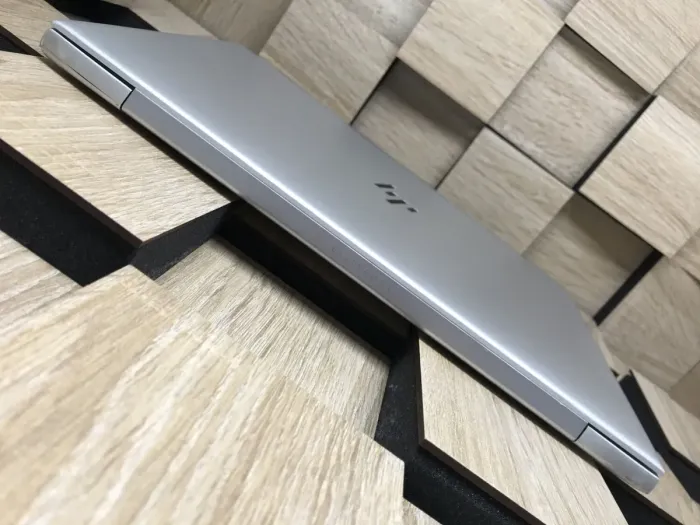 Ультрабук Б-клас HP EliteBook 840 G6 / 14" (1920x1080) IPS Touch / Intel Core i7-8665U (4 (8) ядра по 1.9 - 4.8 GHz) / 8 GB DDR4 / 256 GB SSD M.2 / Intel UHD Graphics 620 / WebCam / Fingerprint / HDMI б/в - зображення 7