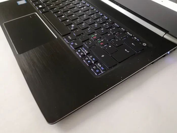 Ноутбук Б-класс Acer Aspire S5-371 / 13.3" IPS / Intel Core i3-7100U (2(4) ядра по 2.4GHz) / 4GB DDR3 / 128GB SSD / HD Graphics 520 / WebCam / HDMI б/в - зображення 4