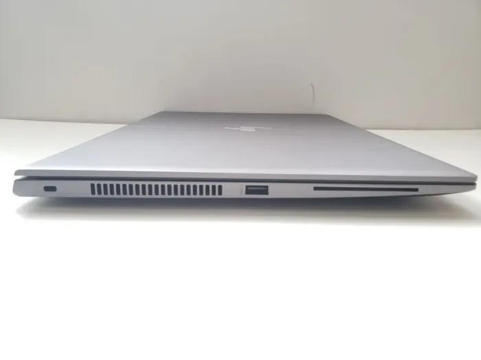 Мобільна робоча станція HP Zbook 15u G6 / 15.6" (1920x1080) IPS / Intel Core i7-8665U (4 (8) ядра по 1.9 - 4.8 GHz) / 16 GB DDR4 / 512 GB SSD / AMD Radeon Pro WX 3200, 4 GB GDDR5, 128-bit / WebCam / Win 11 Pro б/в - зображення 5