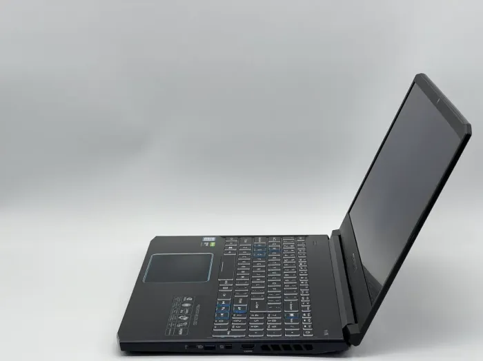 Ігровий ноутбук Acer Predator Helios 300 PH315-52-78VL / 15.6" (1920x1080) IPS / Intel Core i7-9750H (6 (12) ядер по 2.6 - 4.5 GHz) / 16 GB DDR4 / 480 GB SSD / nVidia GeForce GTX 1660 Ti, 6 GB GDDR6, 192-bit / WebCam б/в - зображення 4